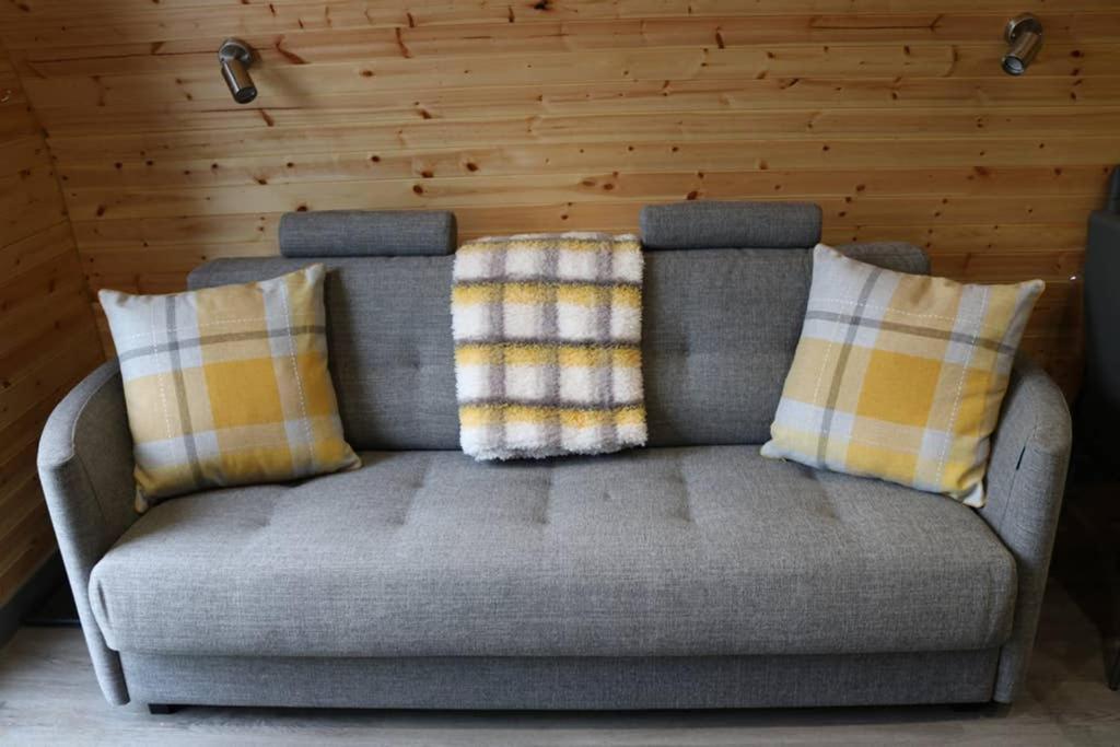 Glampods Glamping Pod - Meet Highland Cows And Sheep Elgin Exterior foto